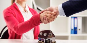 Navigating the Market: Benefits of Brisbane Buyers Agency Services