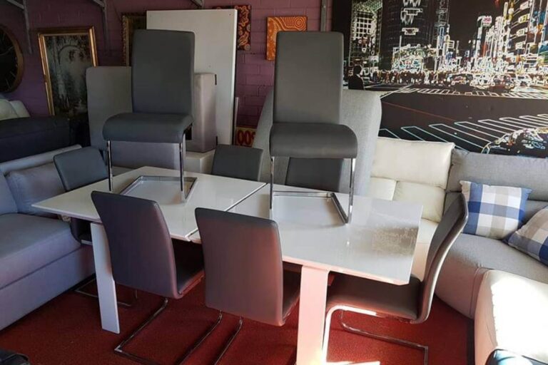 King Furniture Clearance Outlet Sydney: What’s Worth Buying?